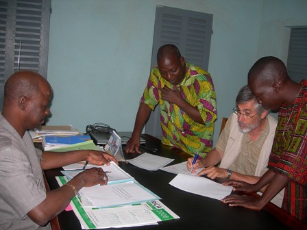 Signature de protocole d'accord entre la Mairie de Boukombé, AEREB et ECO-BENIN