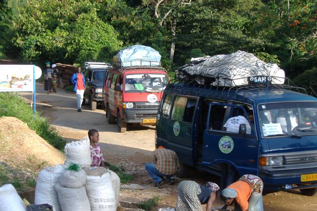 Lire la suite à propos de l’article Caravane Solidaire 2008, un voyage aux bouts de l’Afrique de l’Ouest