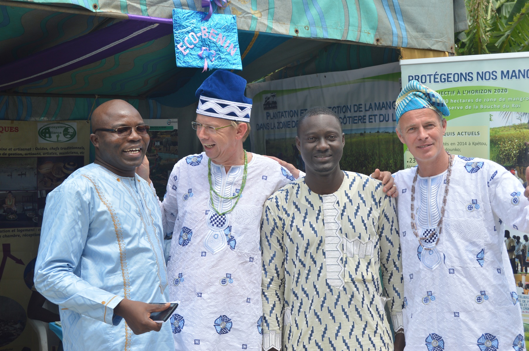 ecobenin_et_iucn_pays_bas_a_cotonou_a_la_cloture_d_un_projet_d_ecotourisme_2_.jpg