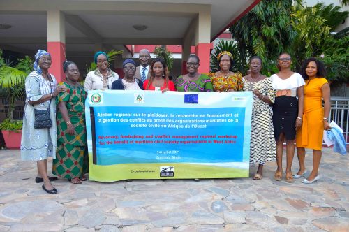 Lire la suite à propos de l’article ECOWAS – EU: Maritime security, SWAIMS project engages civil society to play its role