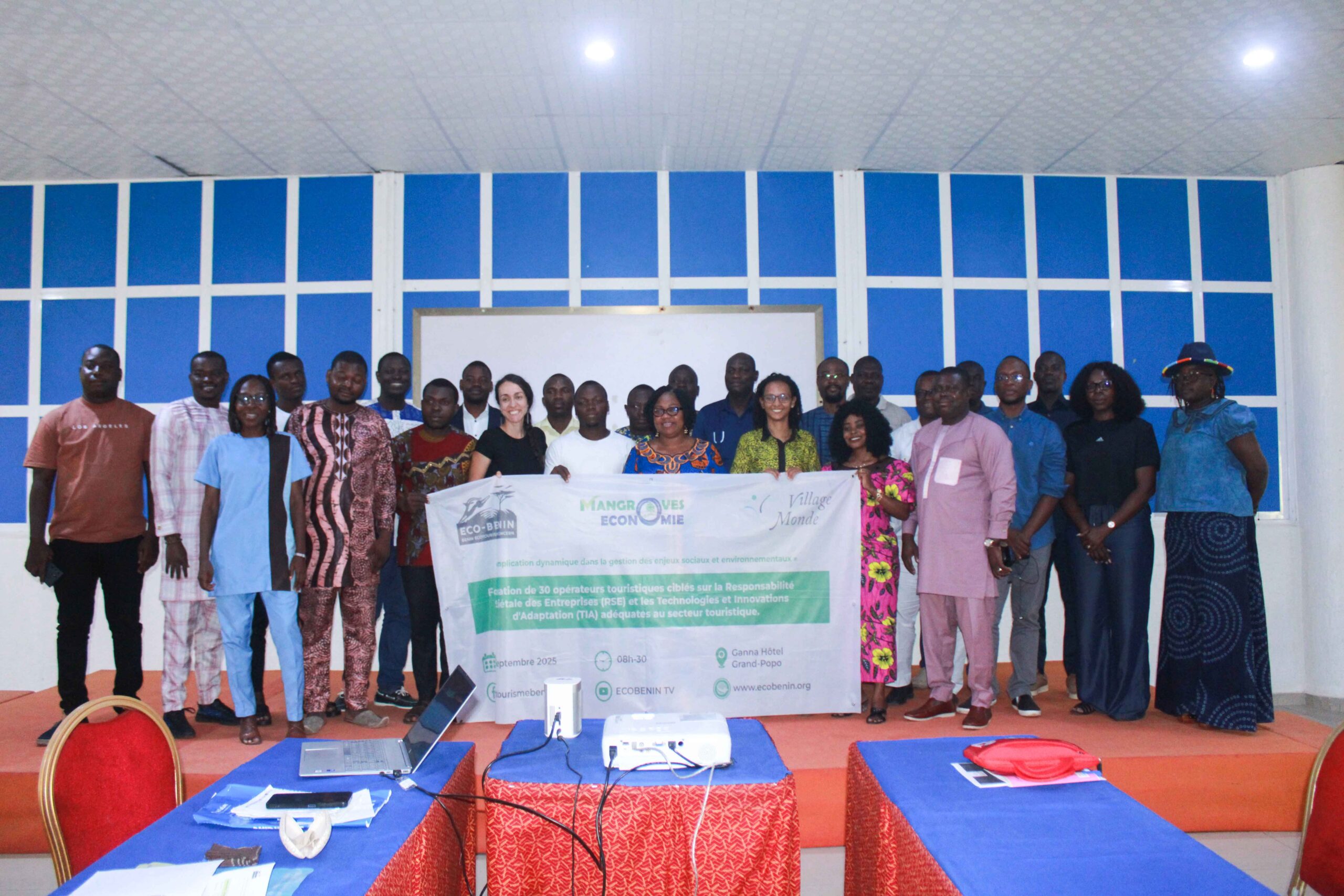 Lire la suite à propos de l’article 4ème édition du Café RSE: Les acteurs du secteur hôtelier et touristique sensibilisés pour un tourisme durable et résilient au Bénin